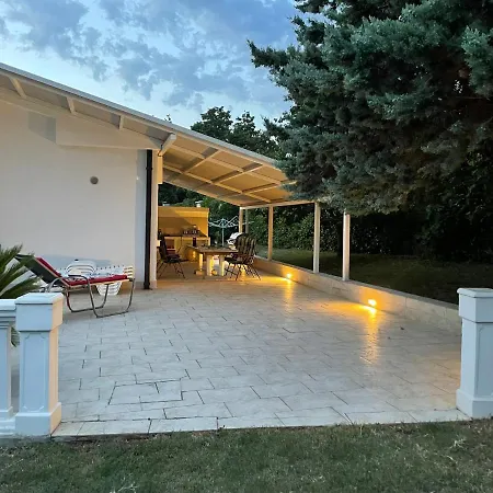 Monika Villa Njivice