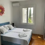 Monika Villa